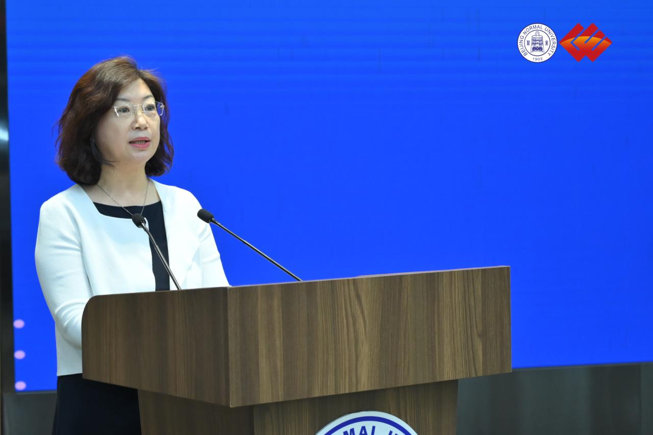 图八：国家能源集团公益基金会理事长李文红讲话.jpg