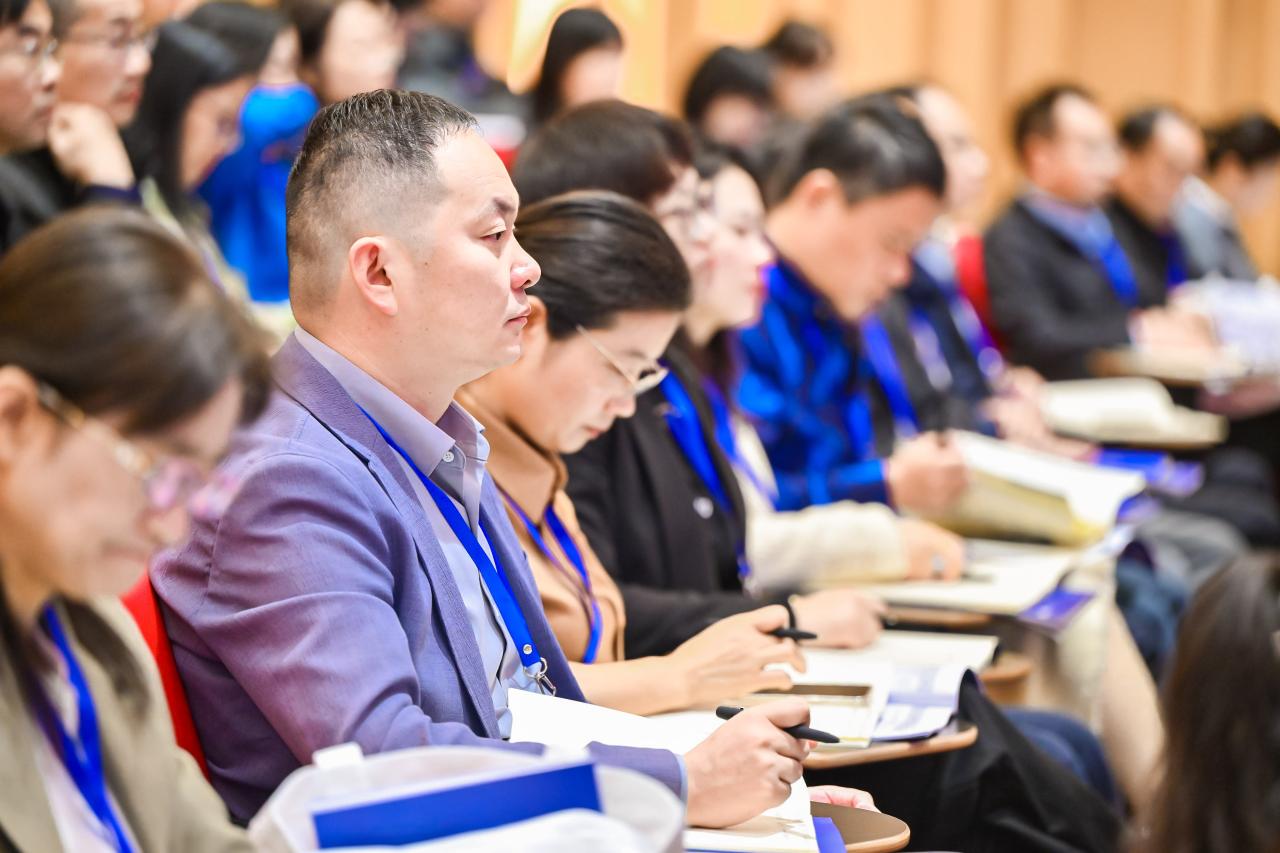 学员.jpg