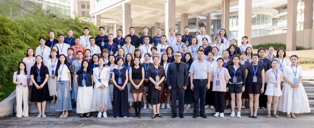 图七：学员集体合影.jpg